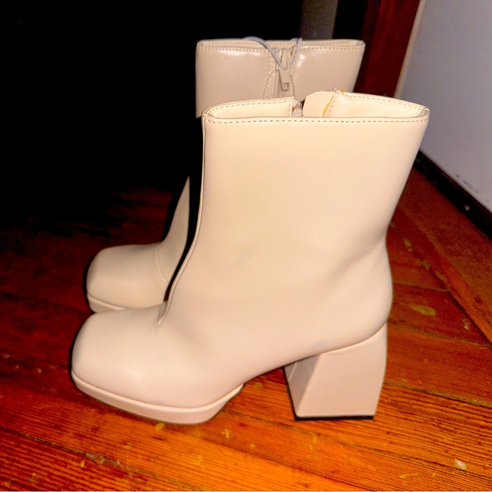 Brand New F21 Boots